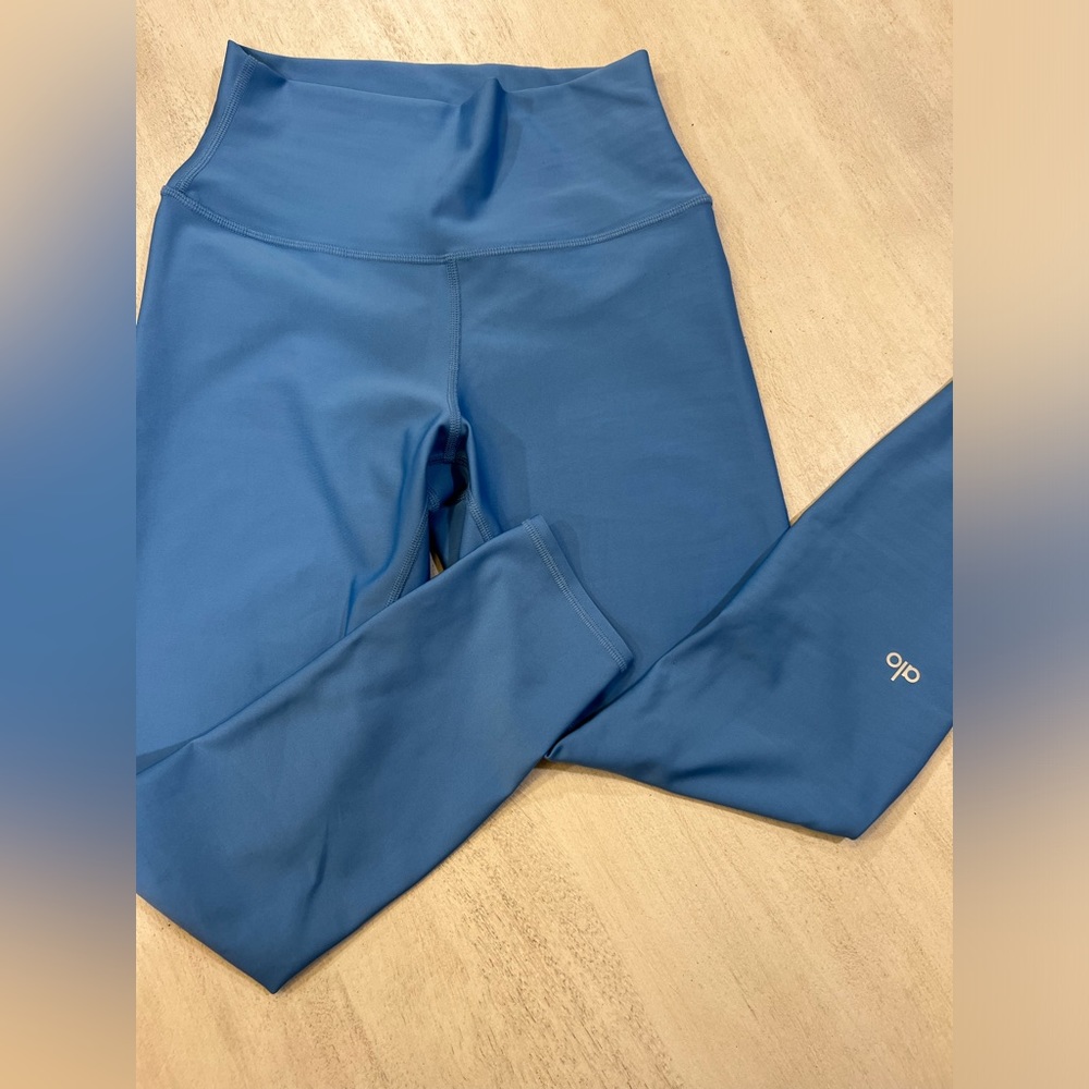 Alo Airlift 7/8 leggings - Blue!